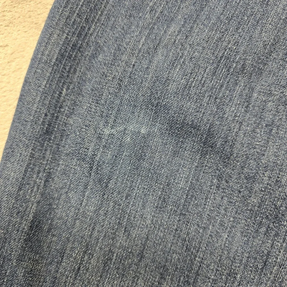 BKE Tyler Mens Distressed Straight Leg Jeans 38R Blue Button Fly ABM4298‎